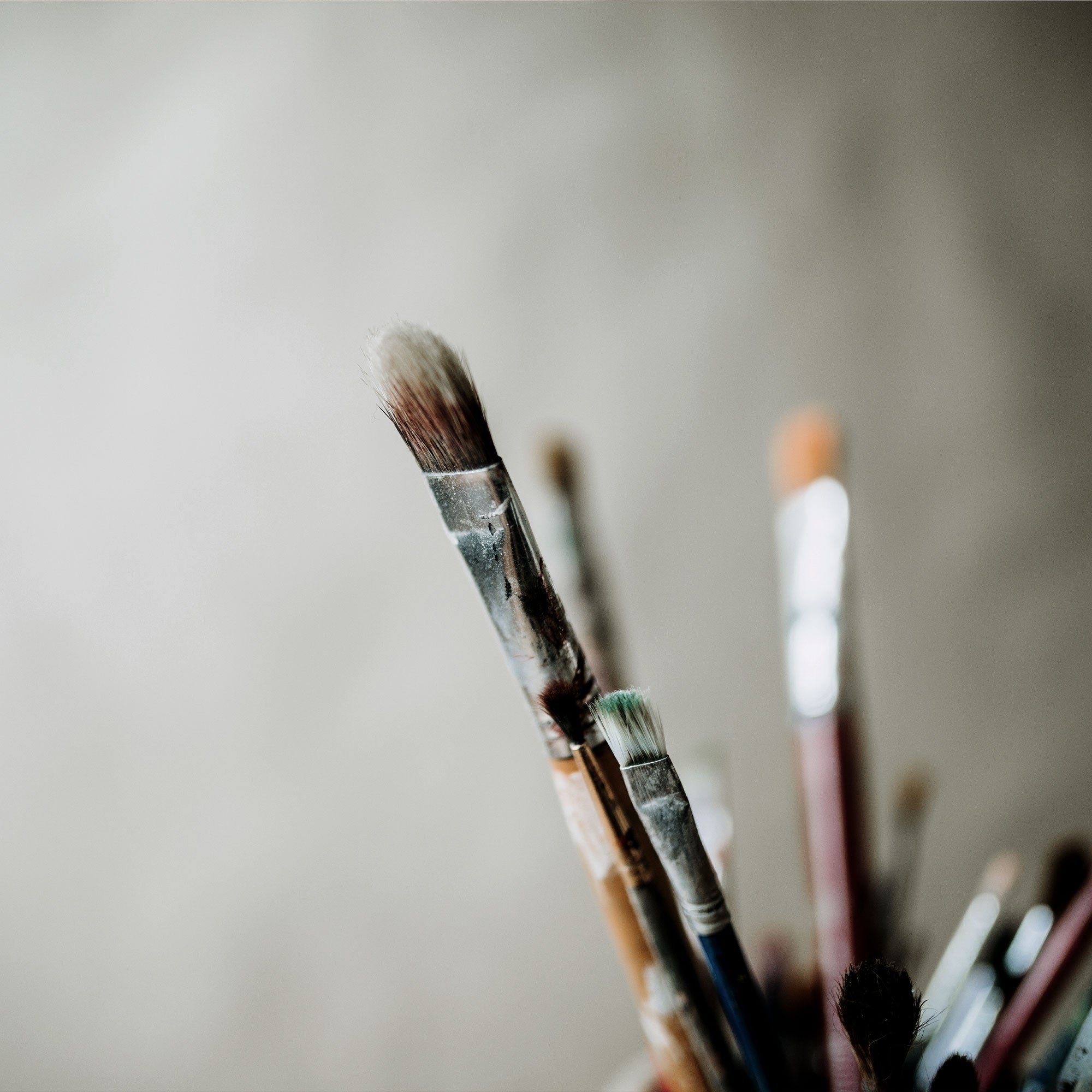 karolina krol art minimalist paintings paint brushes utensils
